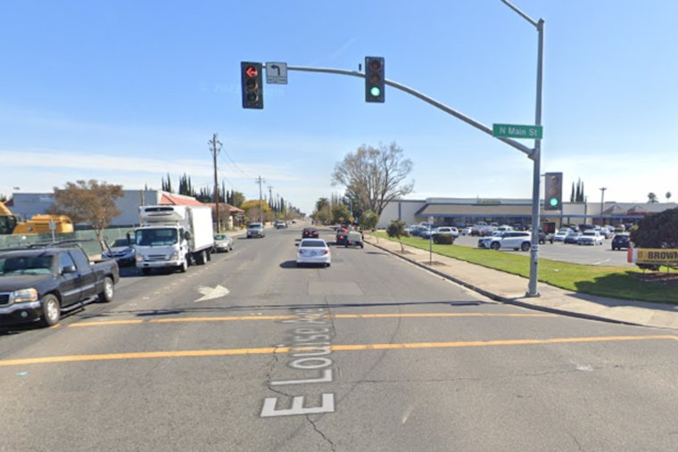 Manteca Introduces Red-Light Cameras at Union and W. Yosemite, Warning Period Now, Fines to Follow