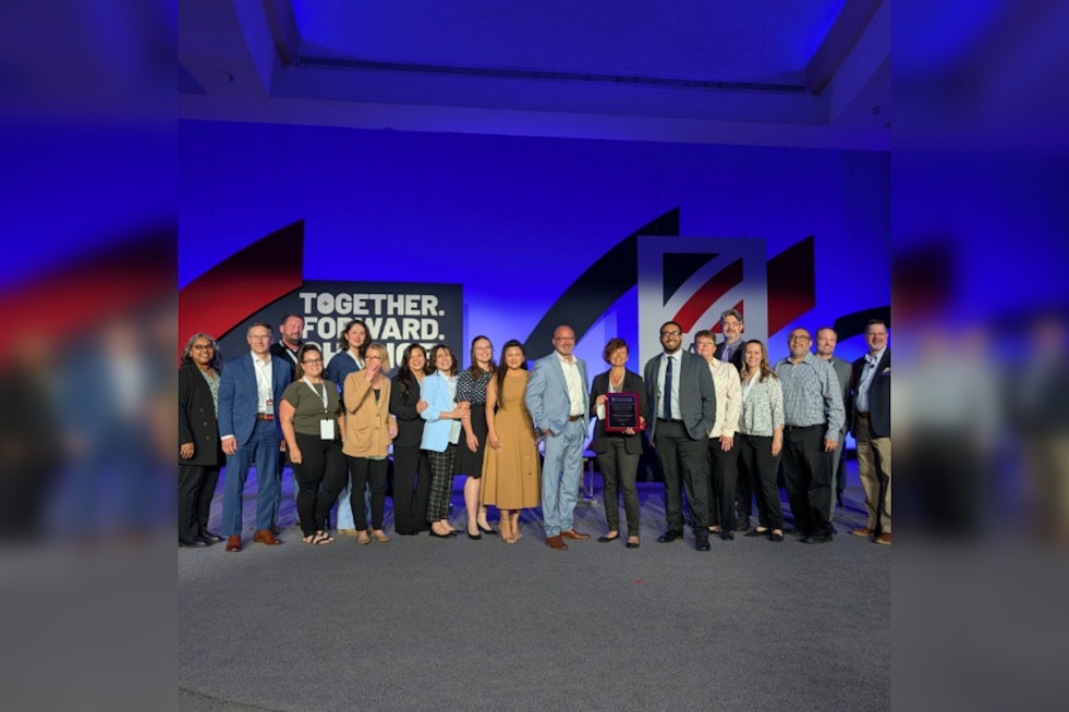 Maricopa County's Workforce 2 You Program Wins National Award for Excellence in Job Training Access