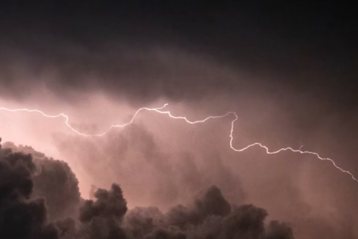 Memphis Braces for Showers and Thunderstorms with Rainy Conditions