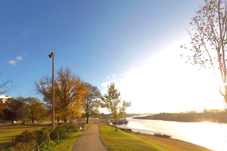 Memphis Faces Flood Warning Amidst Rising Mississippi River Levels, NWS Urges Precautions