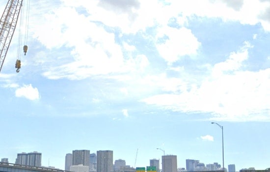 Miami to Savor Warm Weekend Before Storm System Brings Showers and Cooler Temps