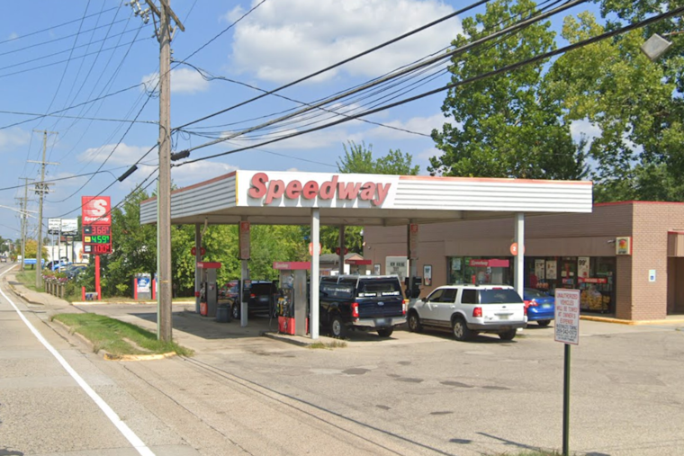 Michigan Man's Lottery Twist: Wins $1 Million After Cashier's Mistake at Paw Paw Speedway