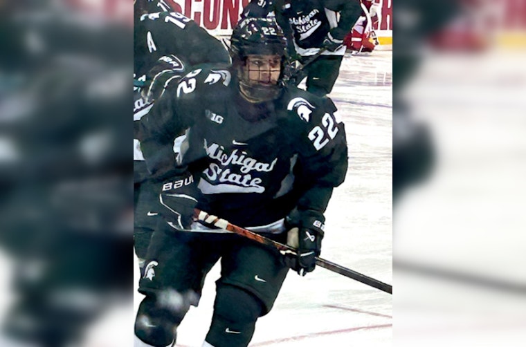 Michigan State's Isaac Howard Wins Hobey Baker Award as Nation's Top College Hockey Player
