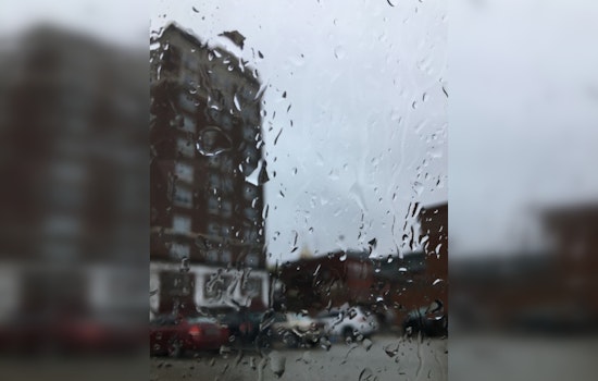 Milwaukee Faces Thunderstorms, Snow, and Wind Gusts in Whirlwind Weather Forecast