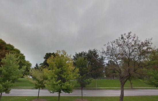 Milwaukee on Alert for Severe Weather with High Winds and Thunderstorms Predicted by NWS