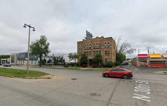 Milwaukee Police Investigate Suspicious Fatal Fire Near 30th and Capitol, Suspect Sought