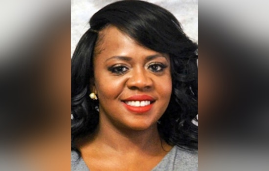 Milwaukee's Own Supervisor Priscilla E. Coggs-Jones Honored at Portraits of Greatness Art Affair