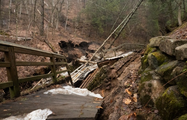 Munising Falls Trail at Pictured Rocks National Lakeshore Closed Indefinitely Due to Natural Erosion
