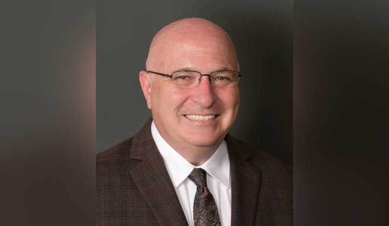 Ned Thomas Sworn In as Boulder City's New City Manager After Extensive Search