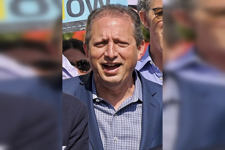 New York City Comptroller Warns of 71K Job Losses Amid Potential Recession Triggered by Trump Tariffs