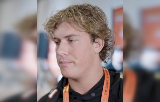 New York Giants Strategically Trade Up to Draft QB Jaxson Dart, Eyeing Long-Term Success