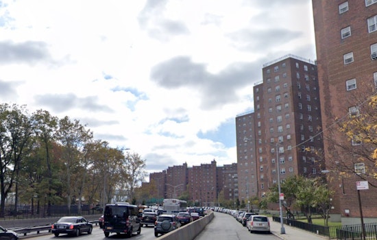 New Yorkers Face Mixed Weather With Cloudy Skies, Showers, and Sunny Intervals This Week