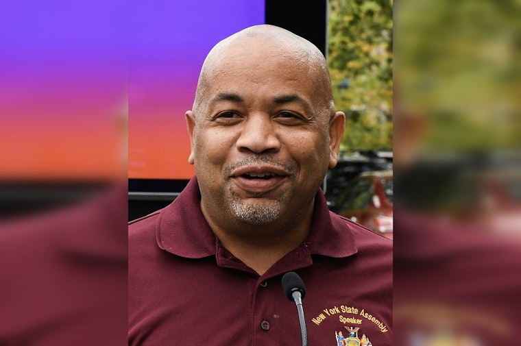 NY Assembly Speaker Heastie Seeks to Diminish Governor Hochul's Influence Amid Prolonged Budget Deadlock