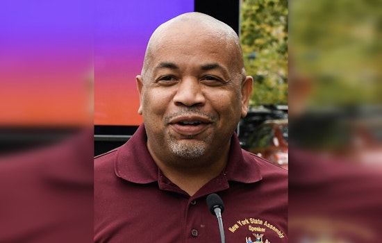 NY Assembly Speaker Heastie Seeks to Diminish Governor Hochul's Influence Amid Prolonged Budget Deadlock
