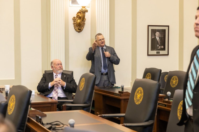 Oklahoma House Passes Bill for Lottery System on Nonresident Hunting Permits