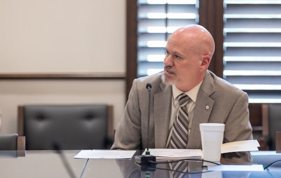 Oklahoma House Passes Bill Limiting Governor's Power to Close Businesses During Pandemics