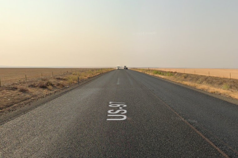 One Dead, One Unharmed After Tragic Highway 97 Collision in Klamath County