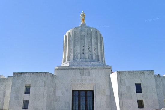 Oregon House Passes Bill Allowing Civil Penalties for Cyberflashing, Aims to Protect Digital Privacy