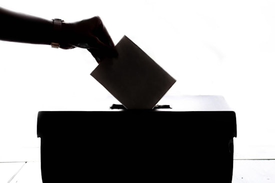 Oregon Legislators Debate Ending Vote-by-Mail System, Public Testimony Invited