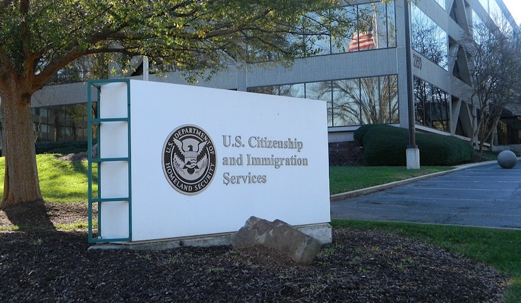 Oregon Senators Merkley and Wyden Introduce Bill to Provide Legal Aid to Unaccompanied Immigrant Children