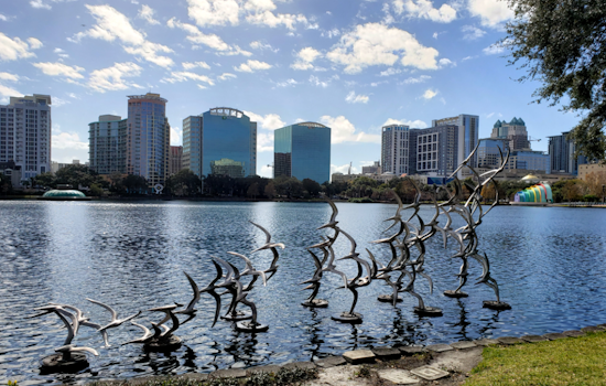 Orlando Forecast: Warm Week Ahead with Sunshine and Occasional Showers