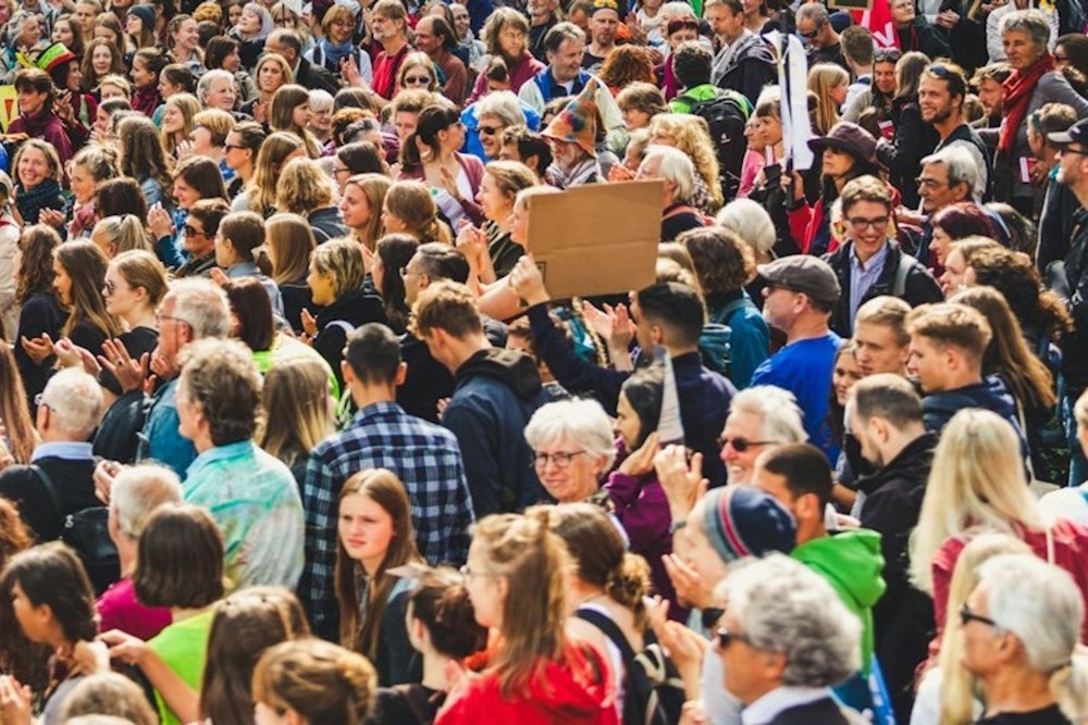 Over 55,000 Los Angeles County Workers Set for 'Wall to Wall' Strike Amidst Labor Dispute