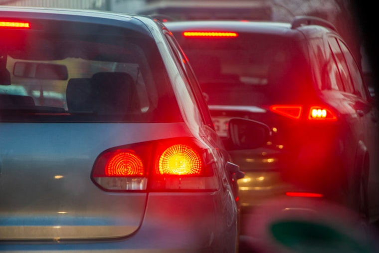 Overturned Truck on High Rise Bridge Causes Major Delays on I-10 in New Orleans