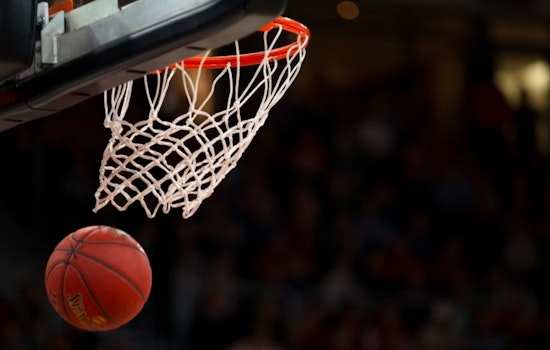Pacers Take Commanding Lead in Series Opener Against Bucks in Indianapolis