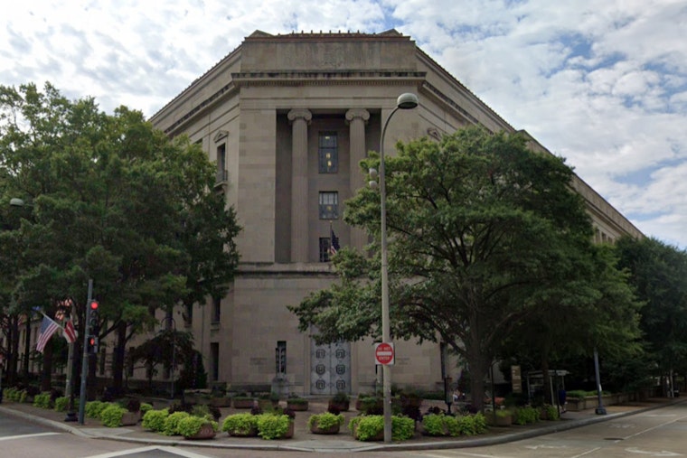 Palm Beach Gardens Business Owner Sentenced to Over 4 Years in Prison for $20 Million Tax Fraud Scheme