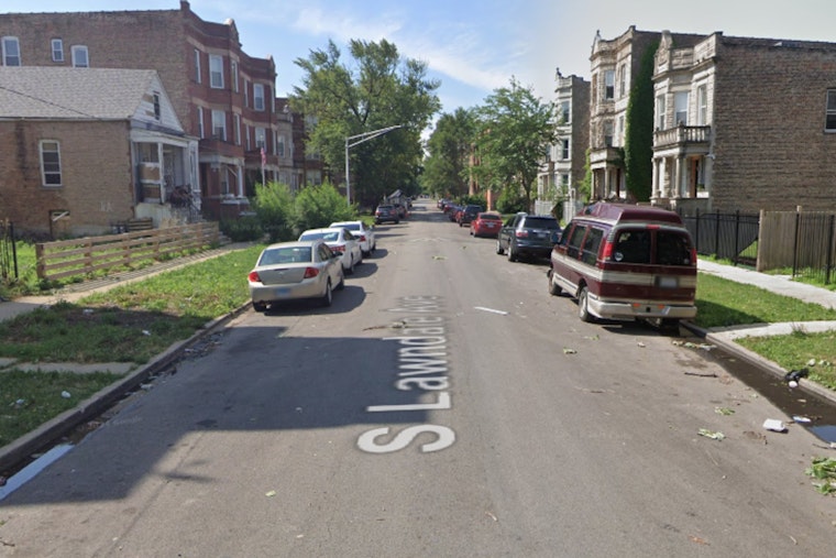 Pedestrian Fatally Struck by Car on Chicago's West Side, Driver in Custody with Charges Pending