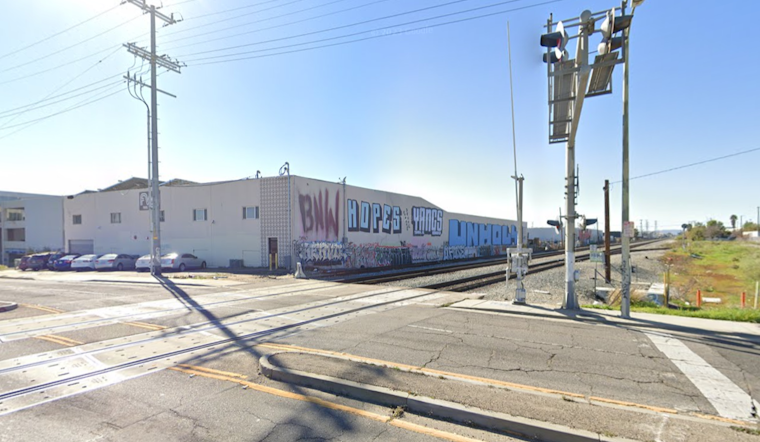 Pedestrian Struck by Metrolink Train in North Hollywood, No Passengers Injured