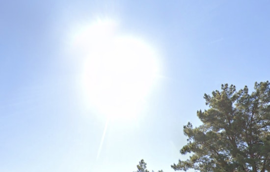 Phoenix Braces for Brief Showers Today Before Sunny Weekend, Says National Weather Service