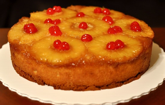 Phoenix's Tesota Restaurant Charms Diners with Must-Try Pear Upside-Down Cake Amid Revival of Classic Dessert