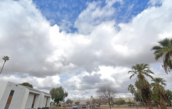 Phoenix to Experience Warm Week with Mix of Sun and Clouds, Possible Showers on Horizon