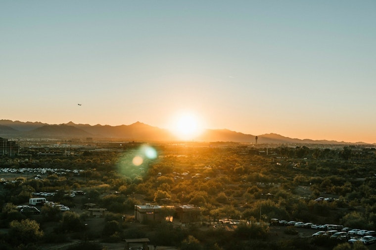 Phoenix to Revel in Sunny Skies and 90-Degree Days Ahead
