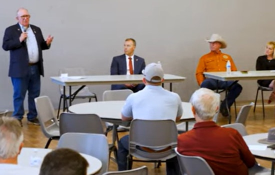 Pinal County Officials Connect with Citizens at District 3 Town Hall Meeting