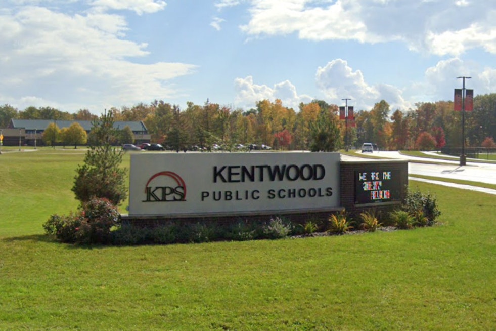 Pinewood Middle School Student Arrested for Alleged Snapchat Threat, No Firearms Found at Home