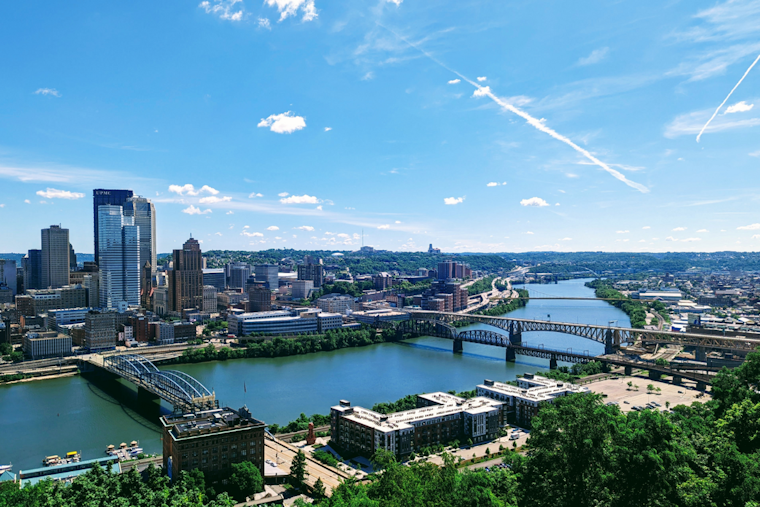Pittsburgh Braces for Severe Monday Storms and Strong Winds, Snow Showers Possible in Higher Terrain