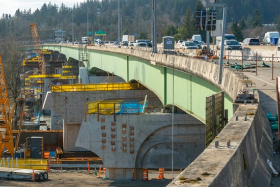 Plan Ahead, I-205 and Abernethy Bridge Construction to Affect OR 43, OR 99E, and I-205 Traffic This Week