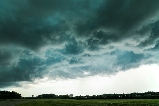Portland Faces Classic Spring Weather with Rain, Clouds, and Brief Sunshine