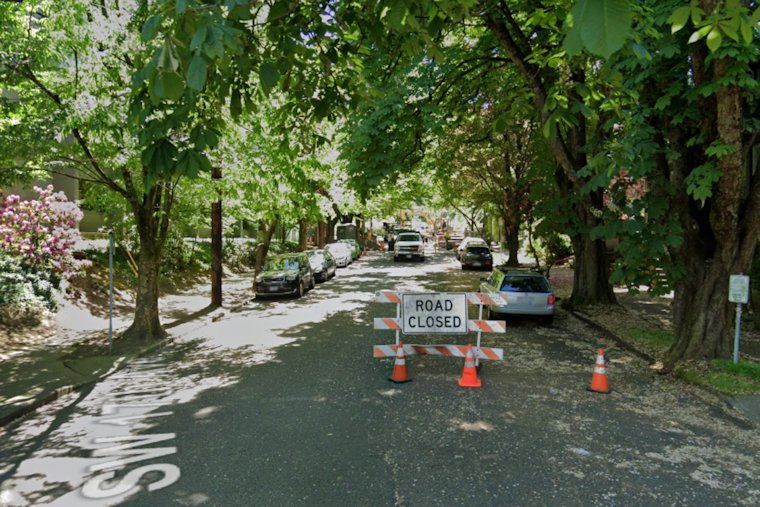 Portland's SW 17th Avenue Closed Due to Emergence of Sinkhole, Repair Work Scheduled