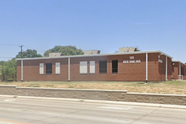 Red Oak ISD Teacher Resigns Following Transphobic Threats After Pronoun Video Goes Viral