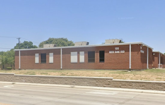 Red Oak ISD Teacher Resigns Following Transphobic Threats After Pronoun Video Goes Viral