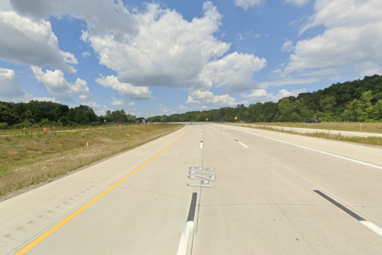 Romulus Tragedy: Wayne County Woman Dies in Solo Crash on I-275 Near Detroit Metro Airport
