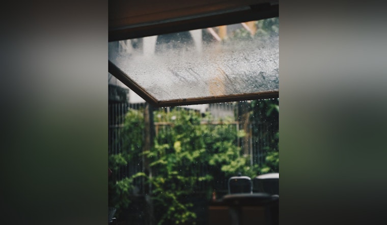 Sacramento Awaits Mild Showers with Warmer Afternoon and Possible Clearing by Evening