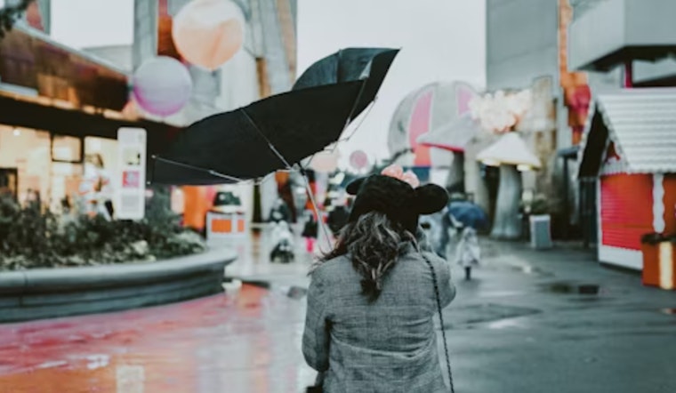 Sacramento Residents Anticipate Weather Rollercoaster with Warmth, Wind gusts, and Potential Thunderstorms