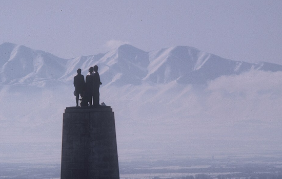 Salt Lake City Braces for Snow Showers and Temperature Fluctuations, NWS Reports
