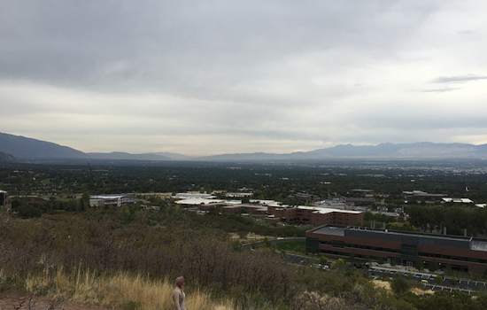 Salt Lake City Weekend Weather: Gentle Breezes and a Chance of Showers