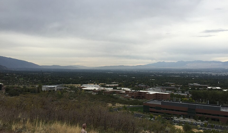 Salt Lake City Weekend Weather: Gentle Breezes and a Chance of Showers