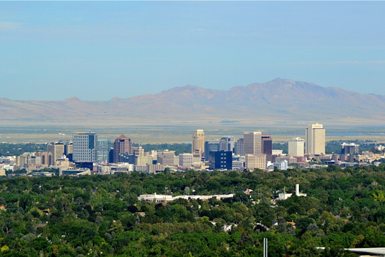 Salt Lake City Welcomes Mix of Spring Showers and Sunshine, Says National Weather Service